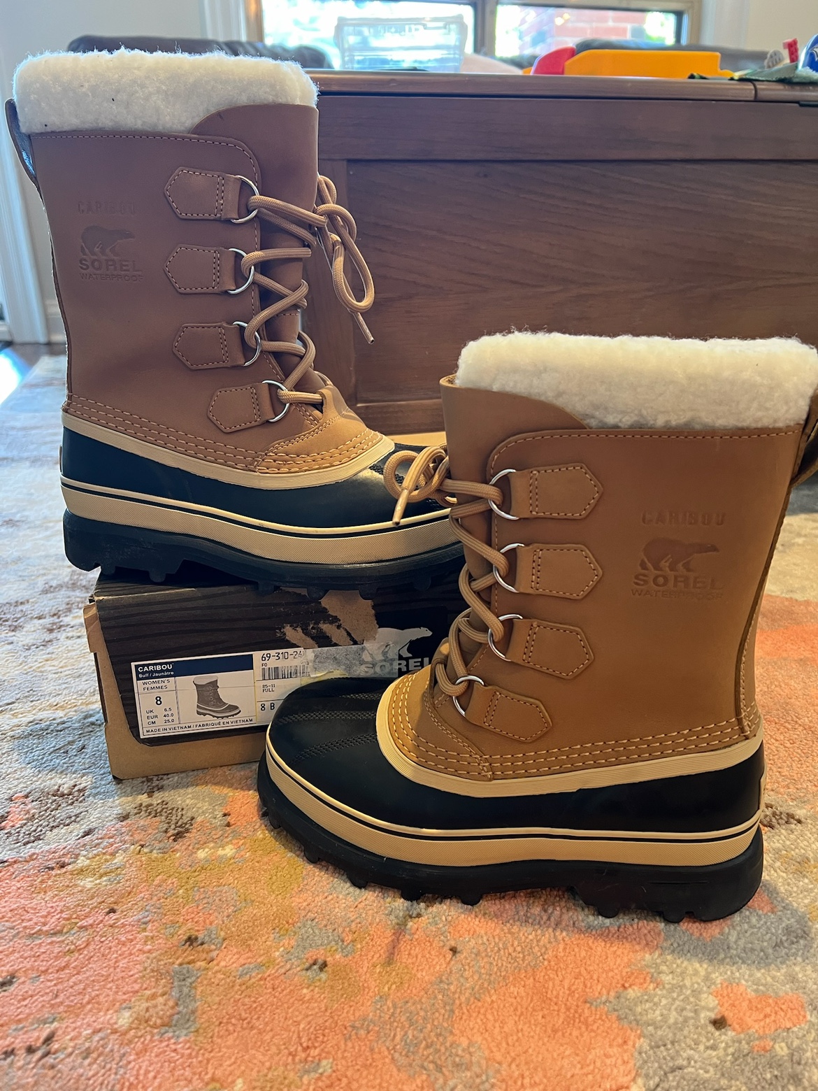 Sorel Caribou Boots size 8
