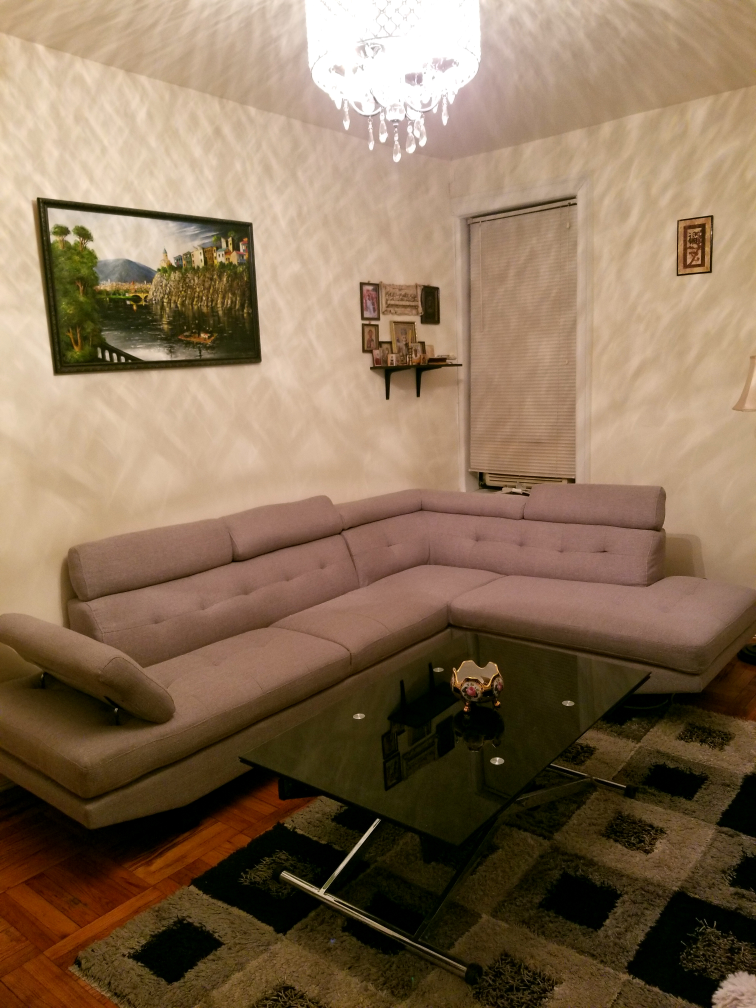 Pettit Sectional Sofa - photo 2