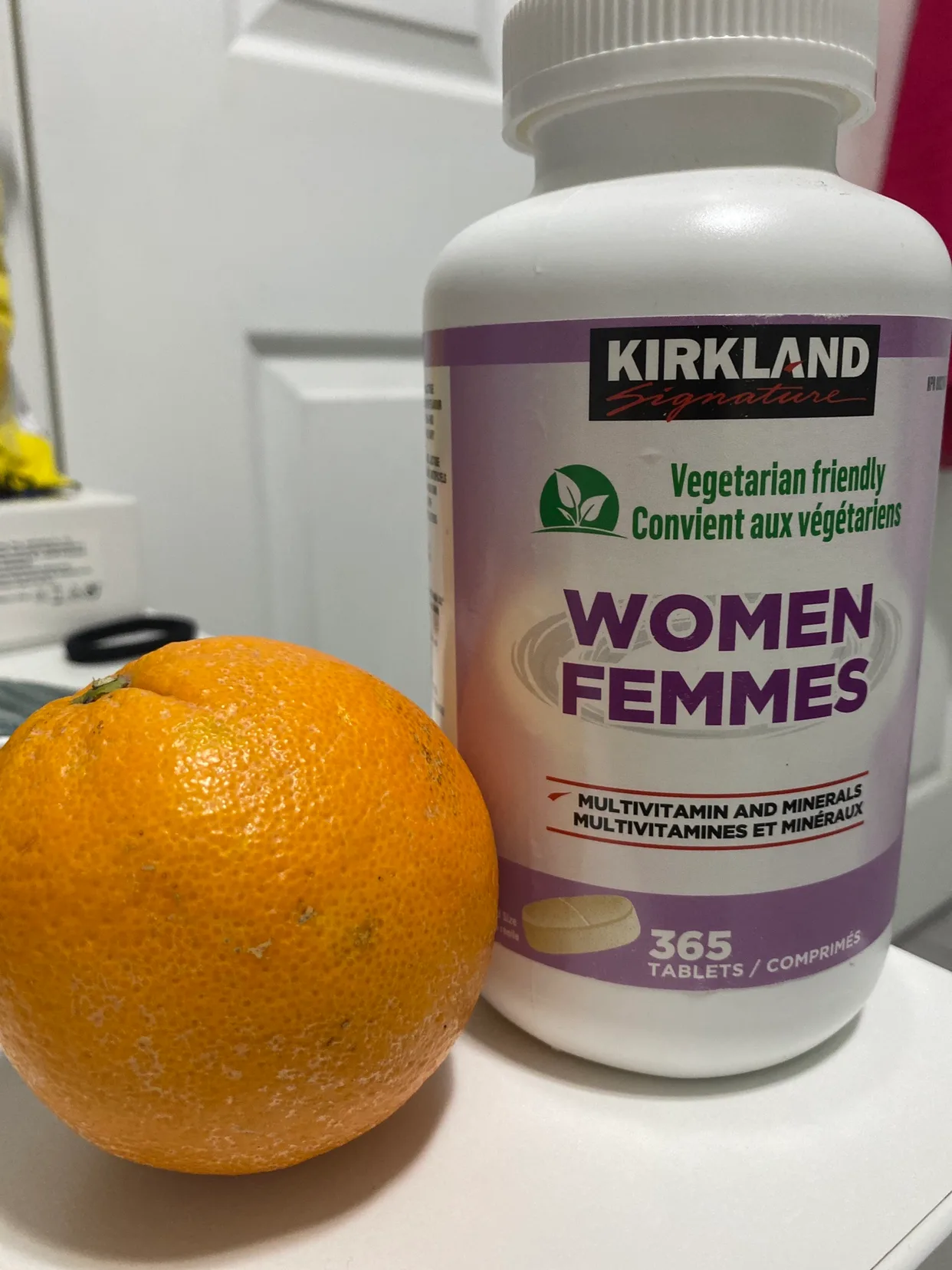#freecycle Kirkland Signature Women/Femmes  Multivitamins
