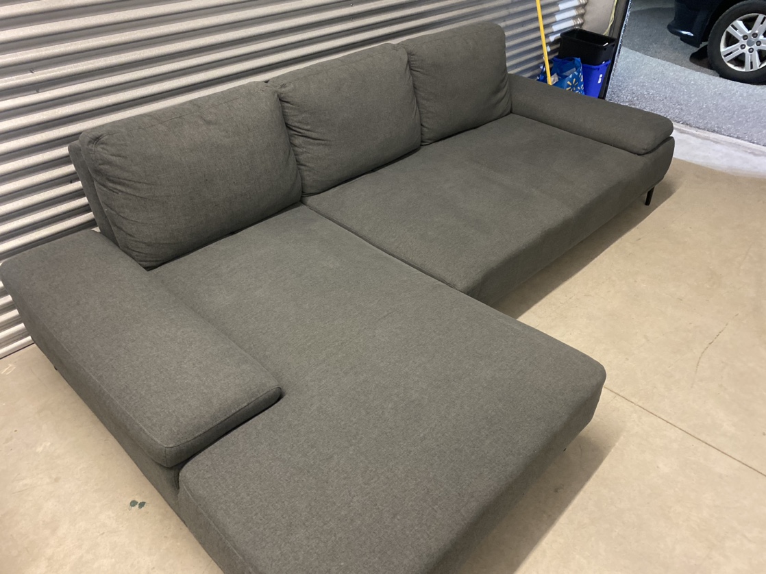 (Free Delivery) Structube Vanta Sectional Sofa - photo 3