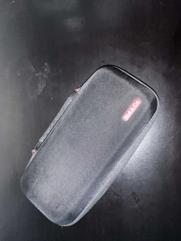 Skull&Co Carrying Case for Nintendo Switch OLED (Pre-Loved) - photo 4