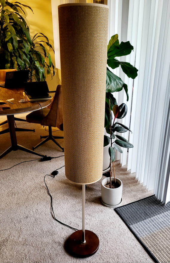 MCM Wicker Floor Lamp - photo 3