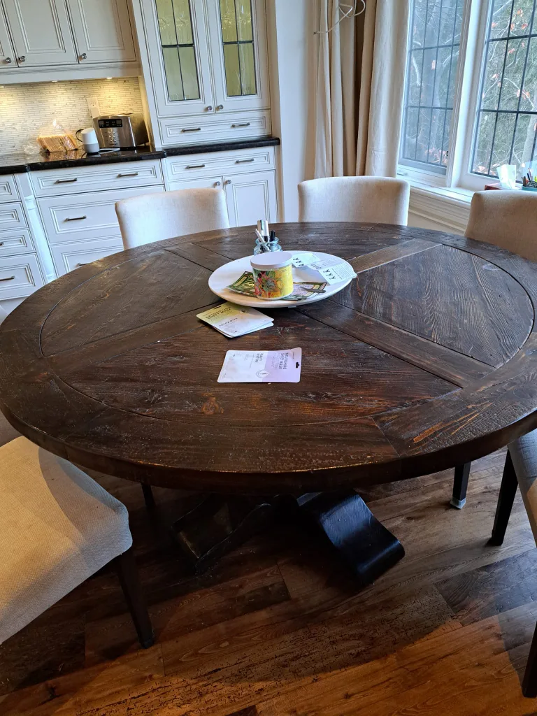 Round Wooden Dining Table image indicator(9)
