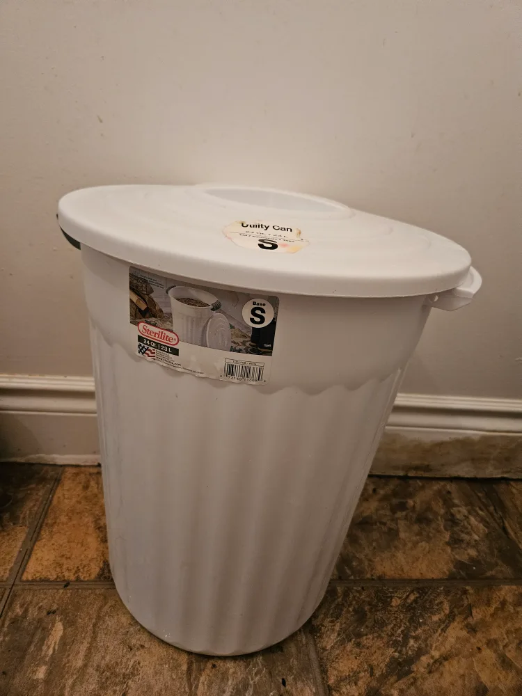 Sterilite 24 Qt White Utility Can thumbnail