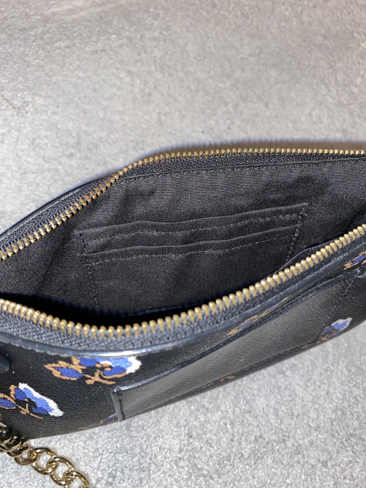 MOVING SALE Coach Floral Crossbody Bag - photo 3