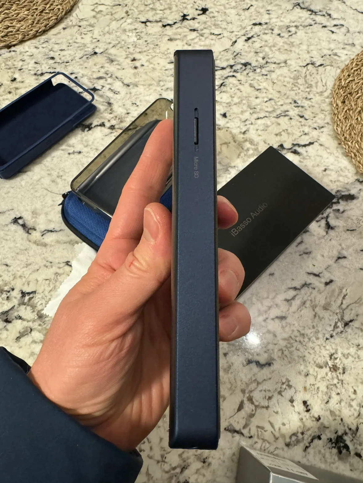 iBasso DX300 Digital Audio Player image indicator(6)