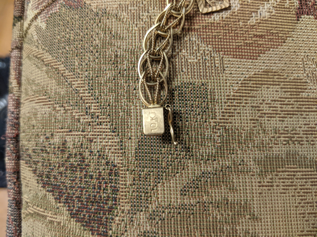 10K Gold Charm Bracelet - photo 2