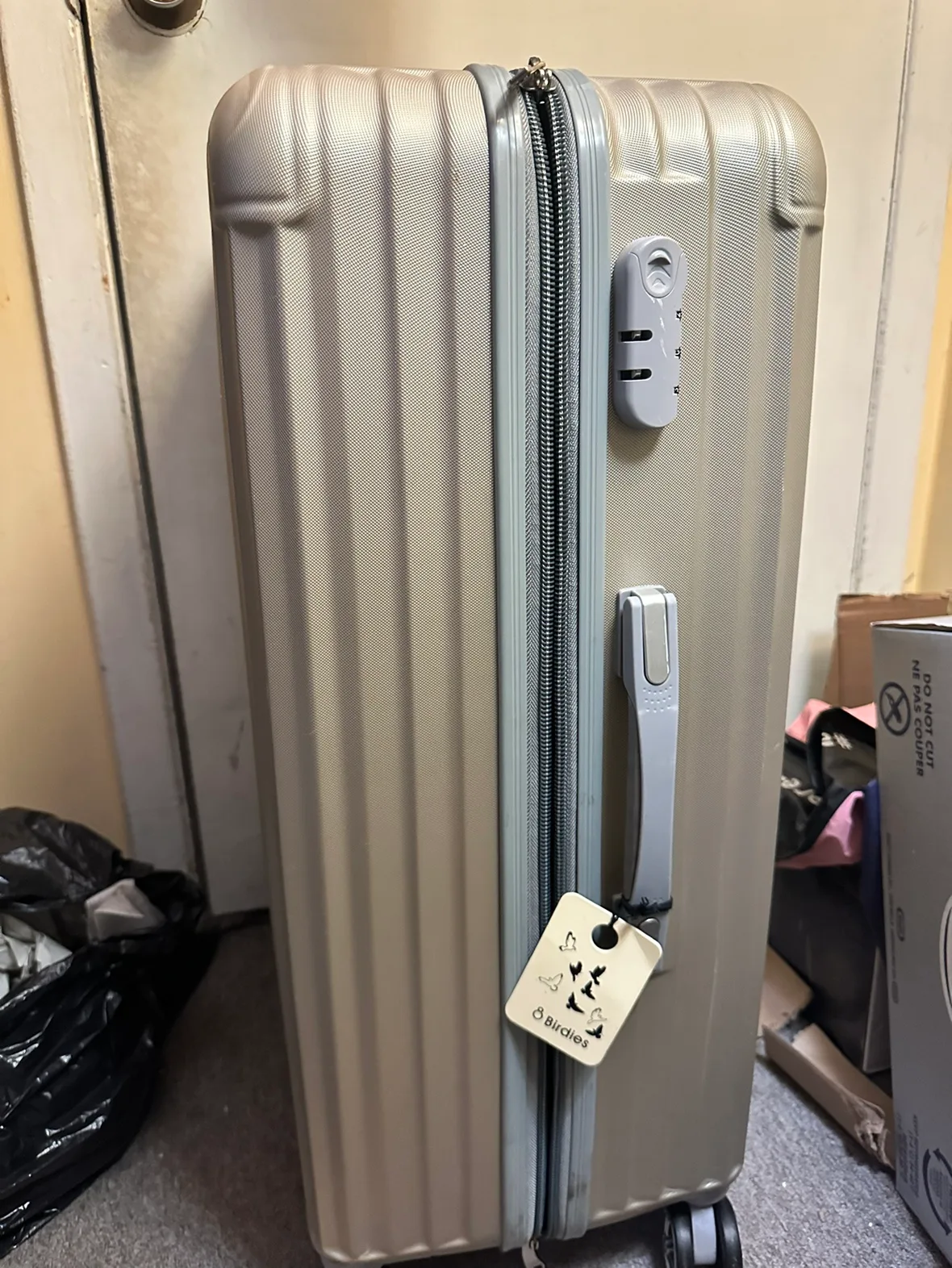 Hard Shell Suitcase image indicator(6)