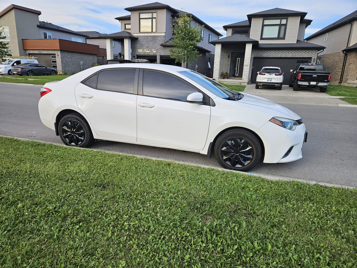 2016 Toyota Corolla - photo 5