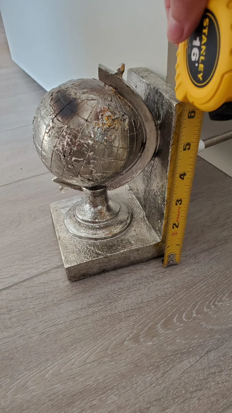 Globe Book end/ door stopper image indicator(3)