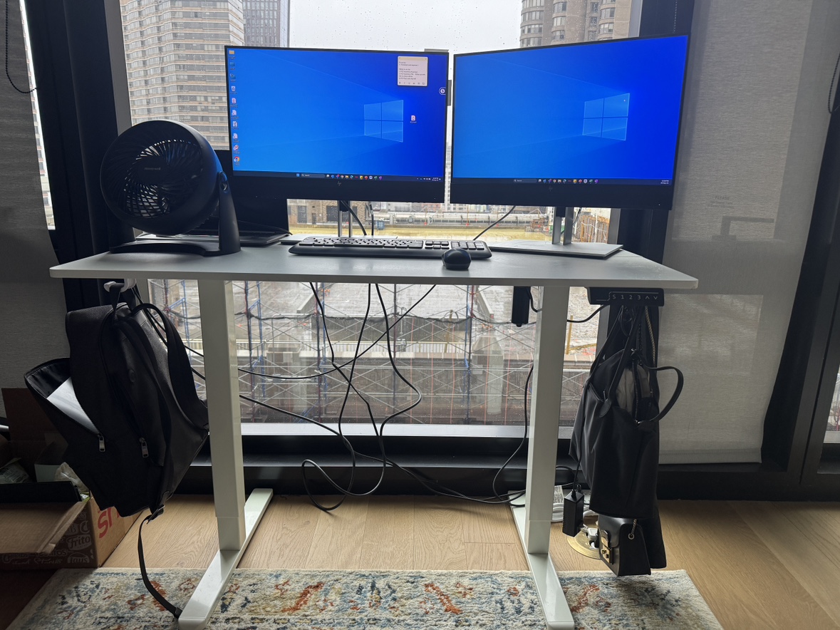 White Electric Standing Desk - photo 2