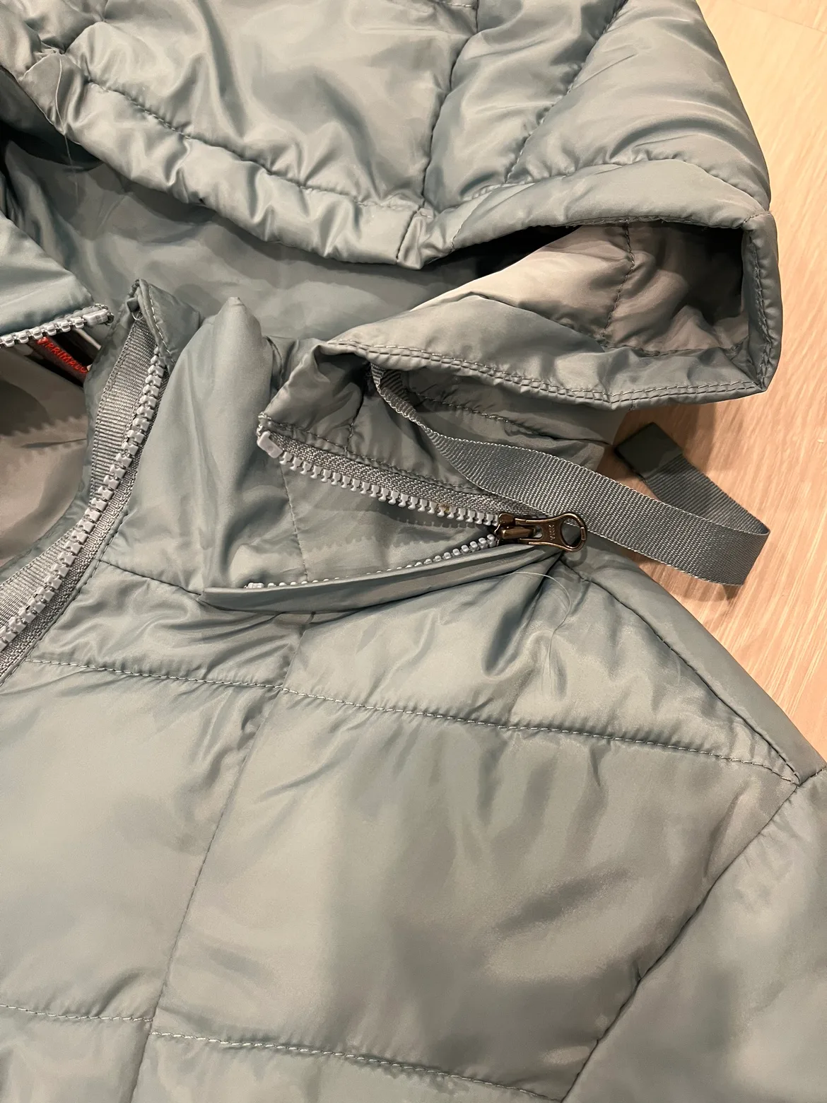 Lole Women's Primaloft Puffer Jacket image indicator(3)