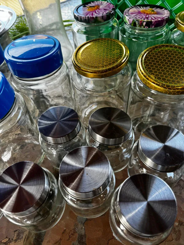 Glass Jars with Lids image indicator(3)