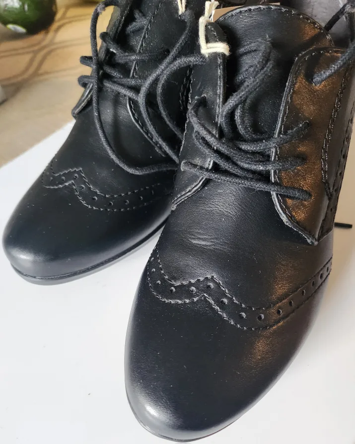 Black Heeled Brogue Shoes thumbnail