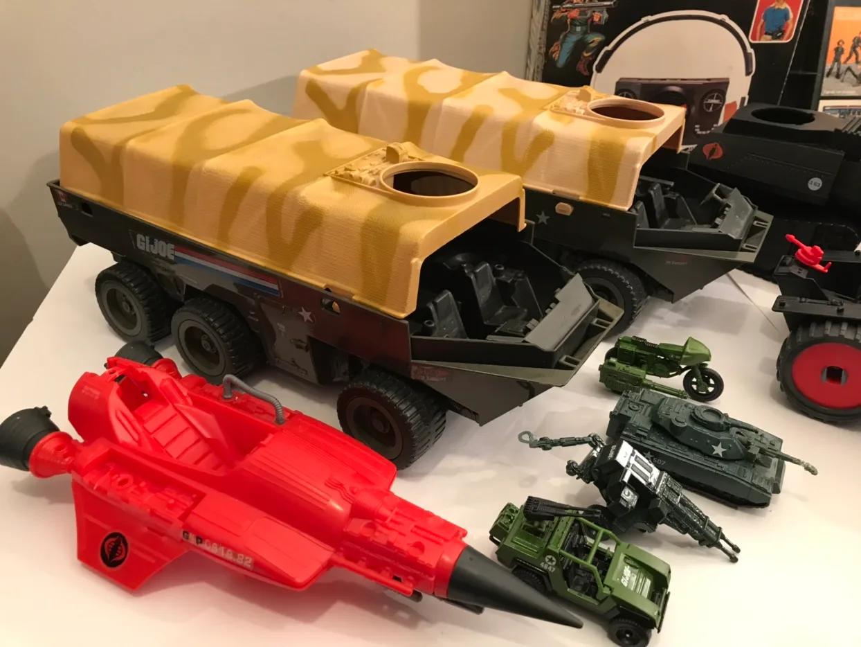 Vintage GI Joe Toys . 80s . 5$ each . Sold as a lot . image indicator(3)
