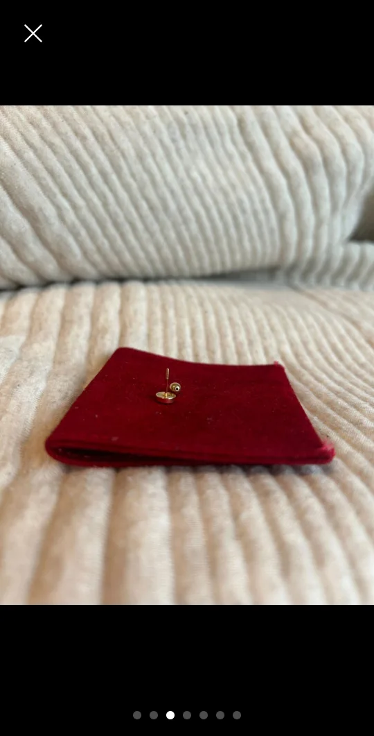 Cartier LOVE SINGLE EARRING image indicator(3)