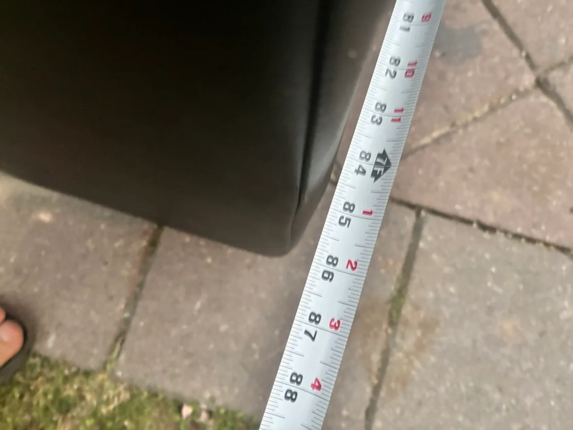 Black Leather Sectional image indicator(7)