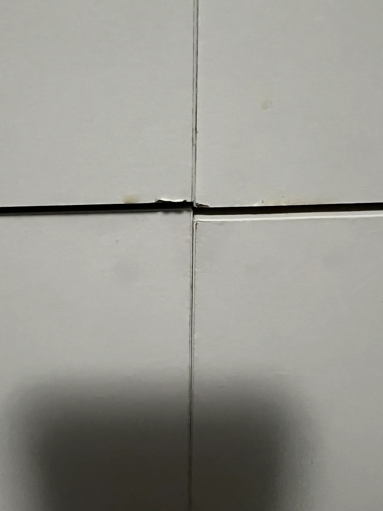 White Dresser with 2 Side tables image indicator(2)