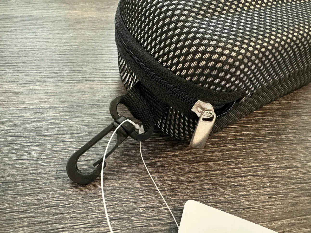 Arena outdoor sunglasses image indicator(8)