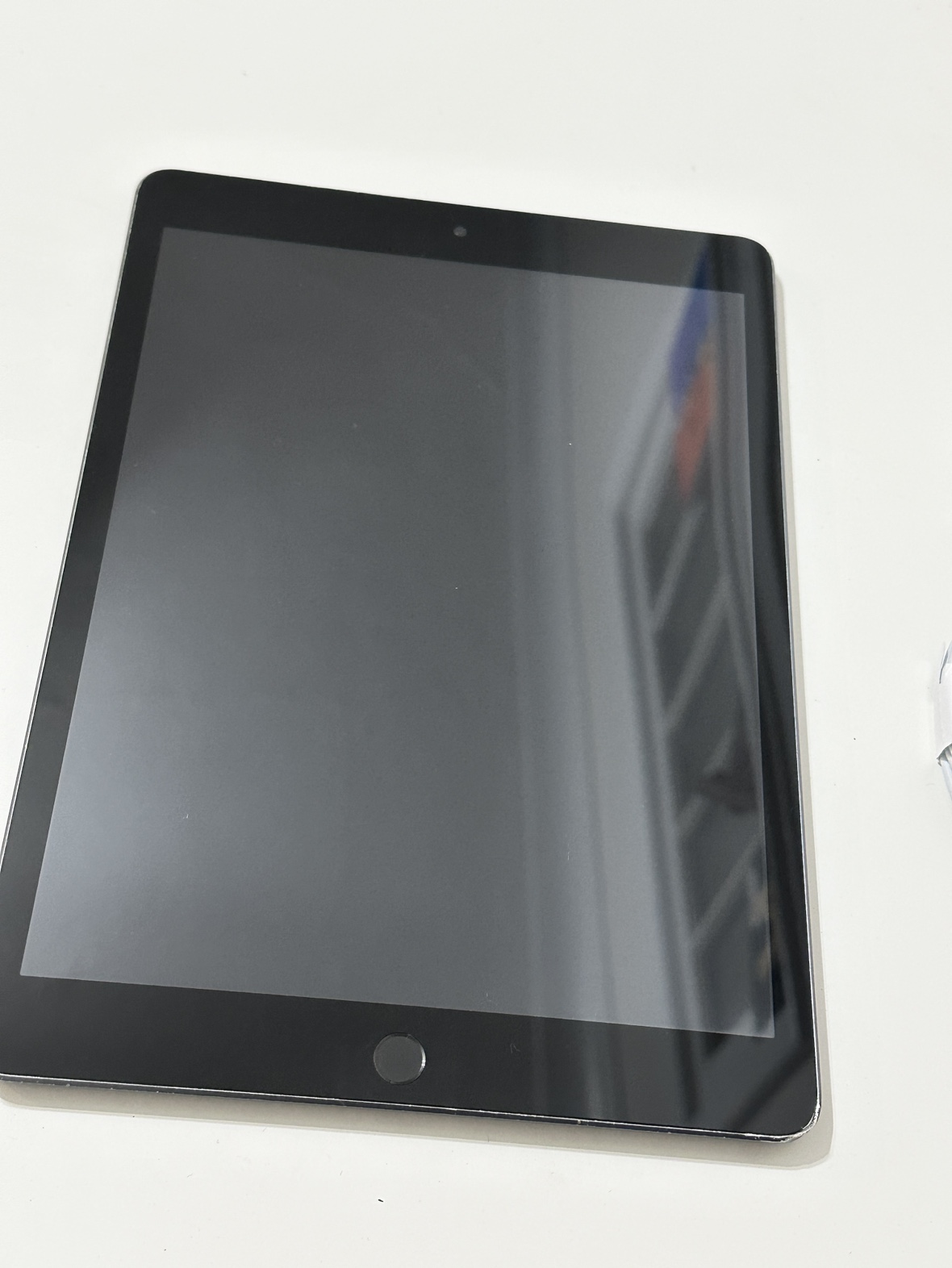 iPad 9th gen unlocked - photo 3
