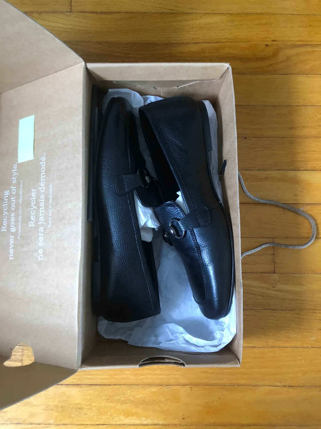 Floya Women's Black Loafers image indicator(2)