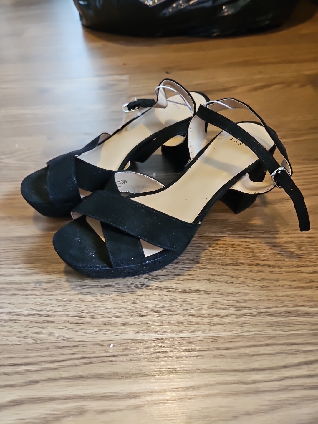A New Day Women’s Dress Shoe Sandals Black Size 6  3.5” Heels - photo 4