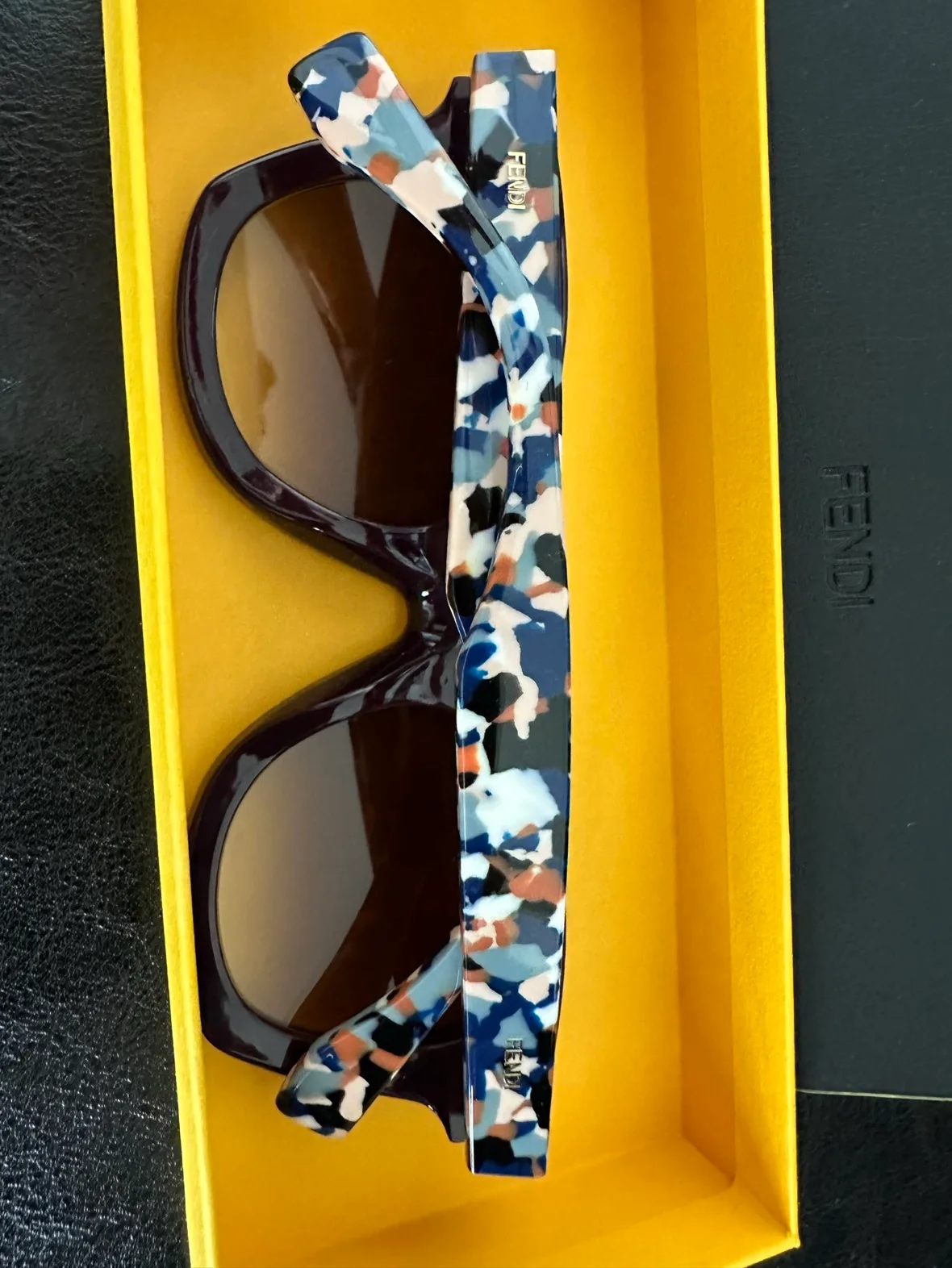 Fendi Sunglasses, brand new $200 image indicator(3)