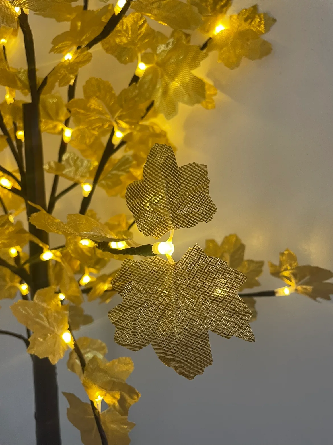 Golden maple leaf Tree with Lights image indicator(7)