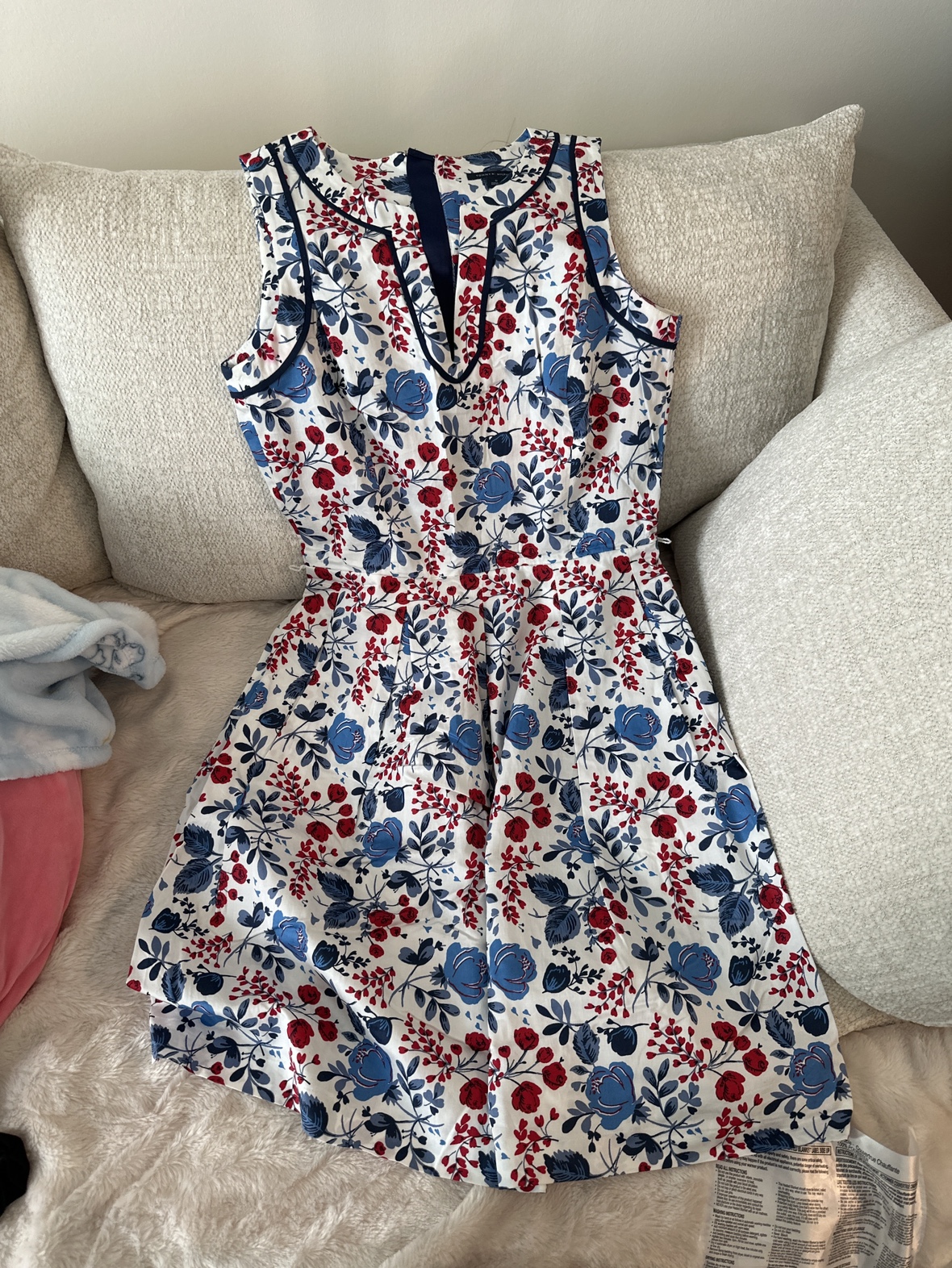 Tommy Hilfiger Dresses (2)