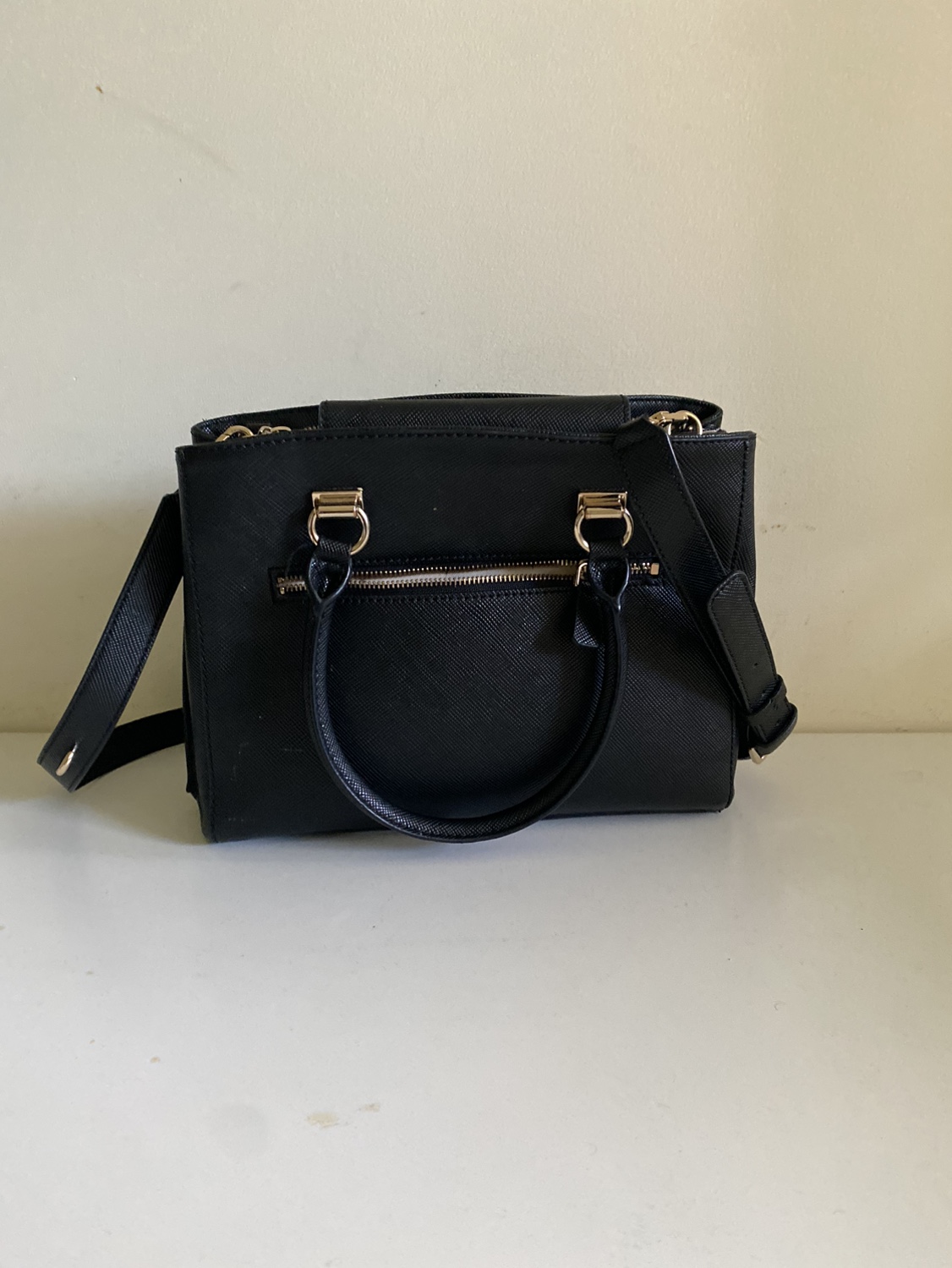 Guess Black Handbag - photo 3