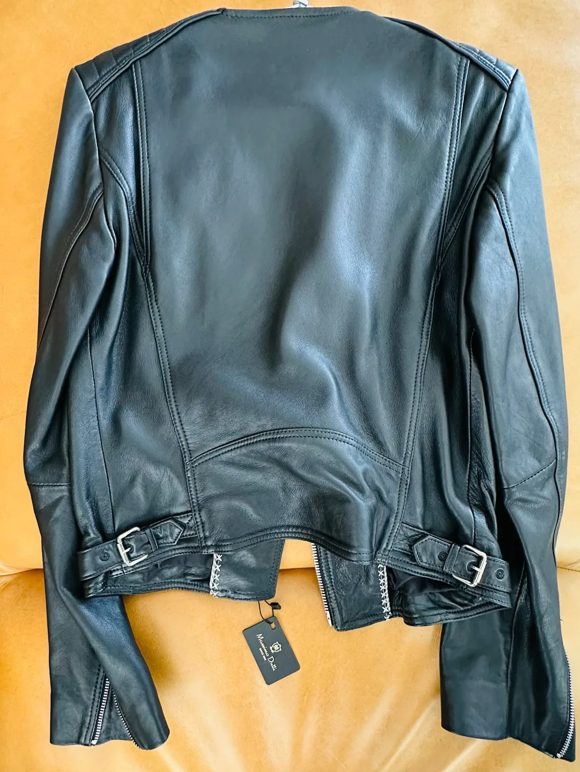 MASSIMO DUTTI Black Leather Jacket,small $120 image indicator(9)