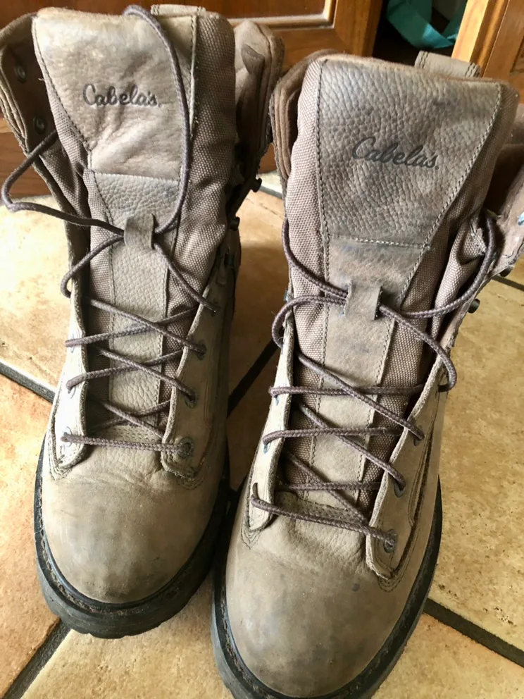 Cabelas Men's Boots LIKE NEW Gortex lined 13EE thumbnail