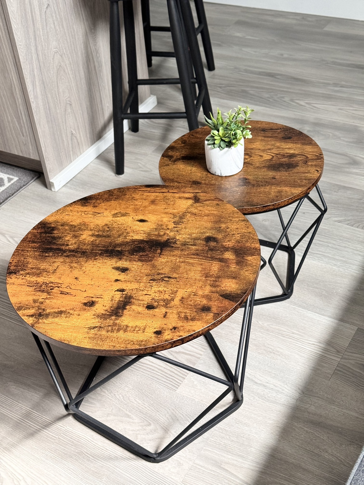 Round Coffee Table (set of 2)