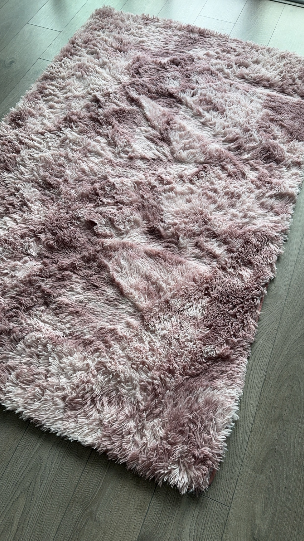 Pink fluffy Area Rug - photo 2