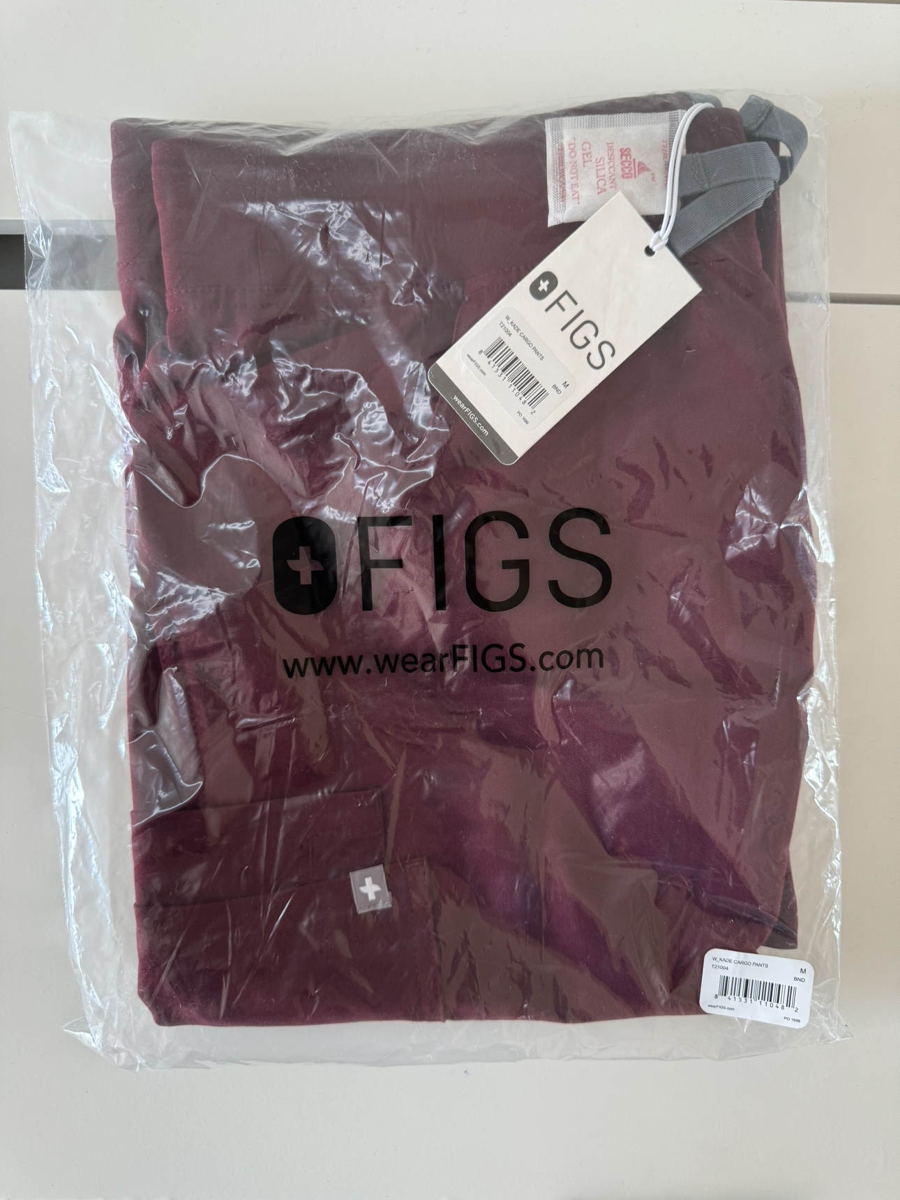 Women’s FIGS Scrub Set - Burgandy - photo 5