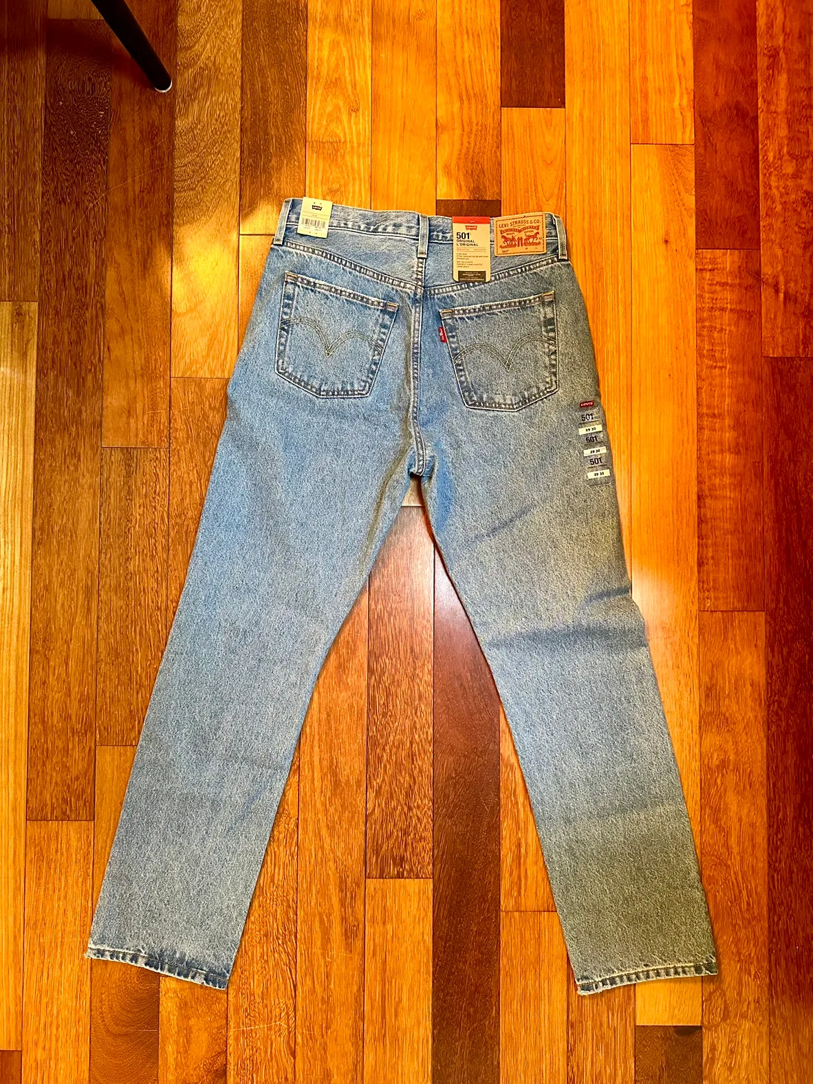 Women’s Levi's 501 jeans brand new with tags size 29/30 image indicator(8)