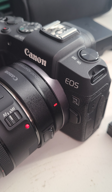 Canon EOS RP Bundle