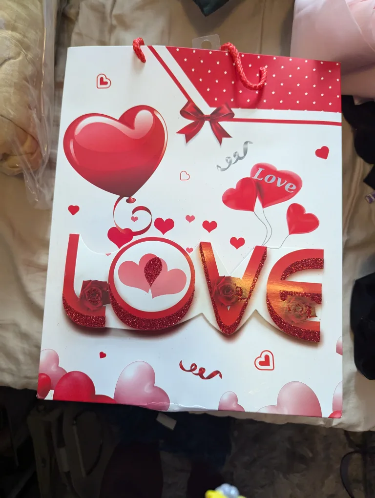 Love You Gift Set Mug, Spoon , Bear and Bouquet 💐 image indicator(2)