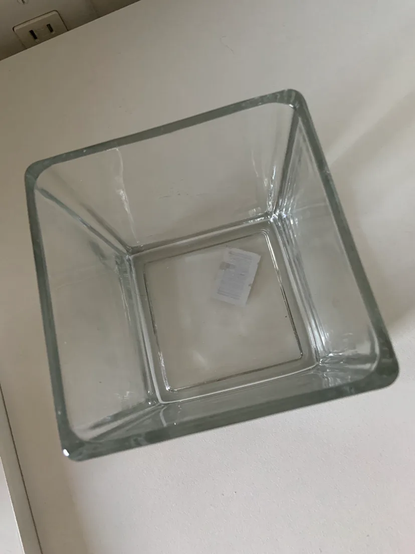 Square Glass Vase image indicator(2)