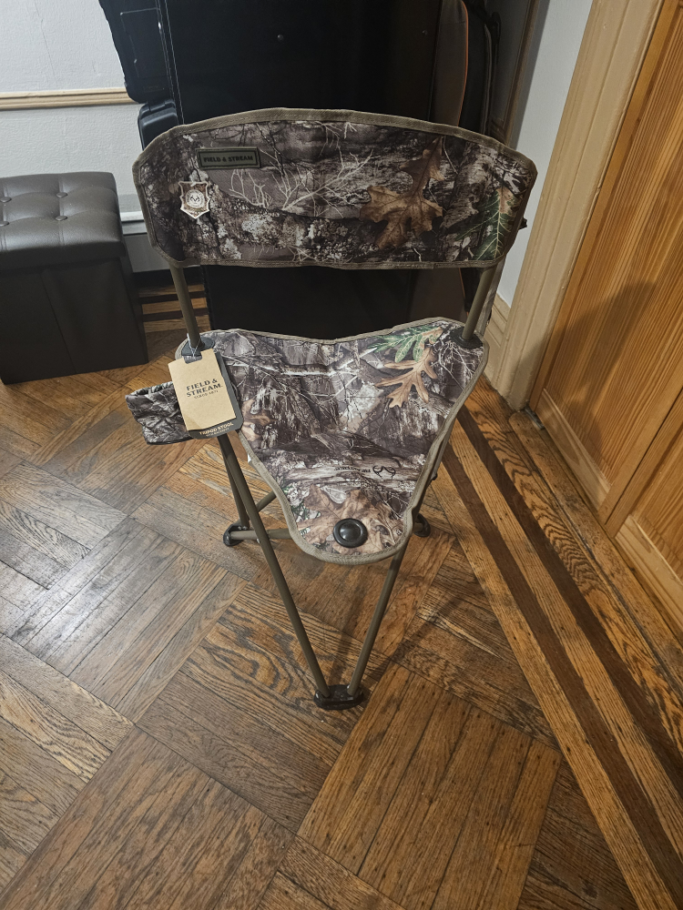 Field & Stream Tripod Stool with Backrest