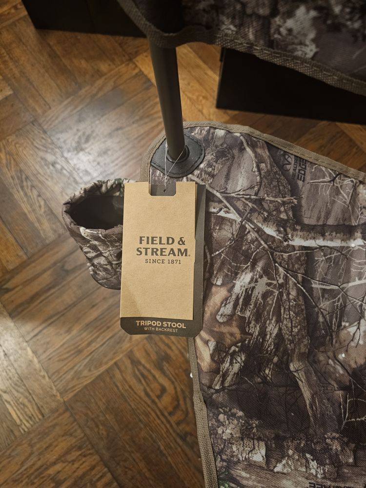 Field & Stream Tripod Stool with Backrest - photo 2