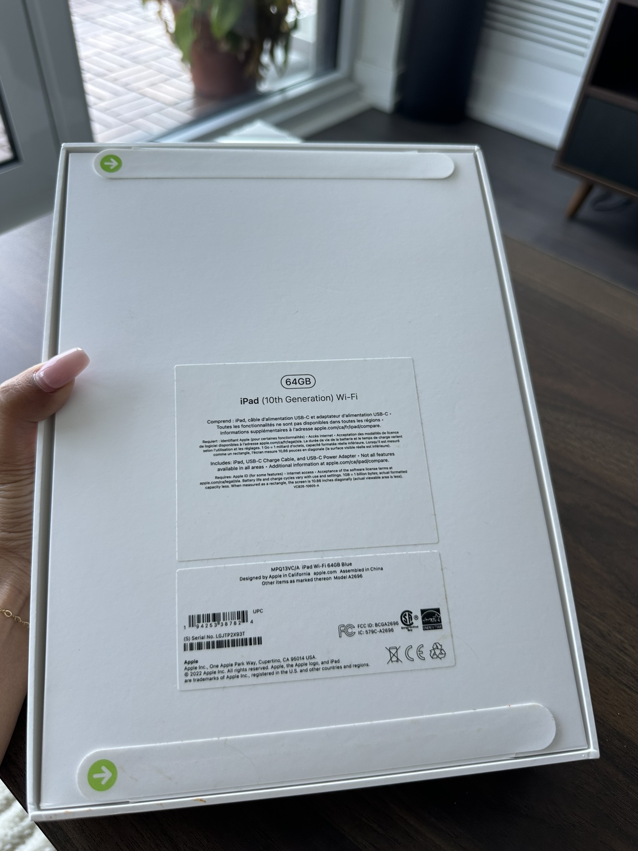 iPad 10th Generation 64GB Wi-Fi - Unpacked Brand New - photo 2