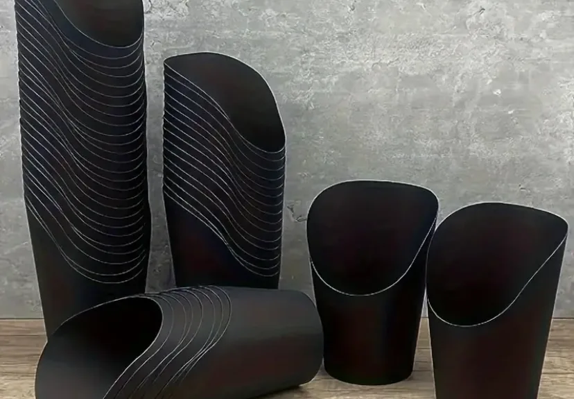 150 Black Paper Food Cones thumbnail
