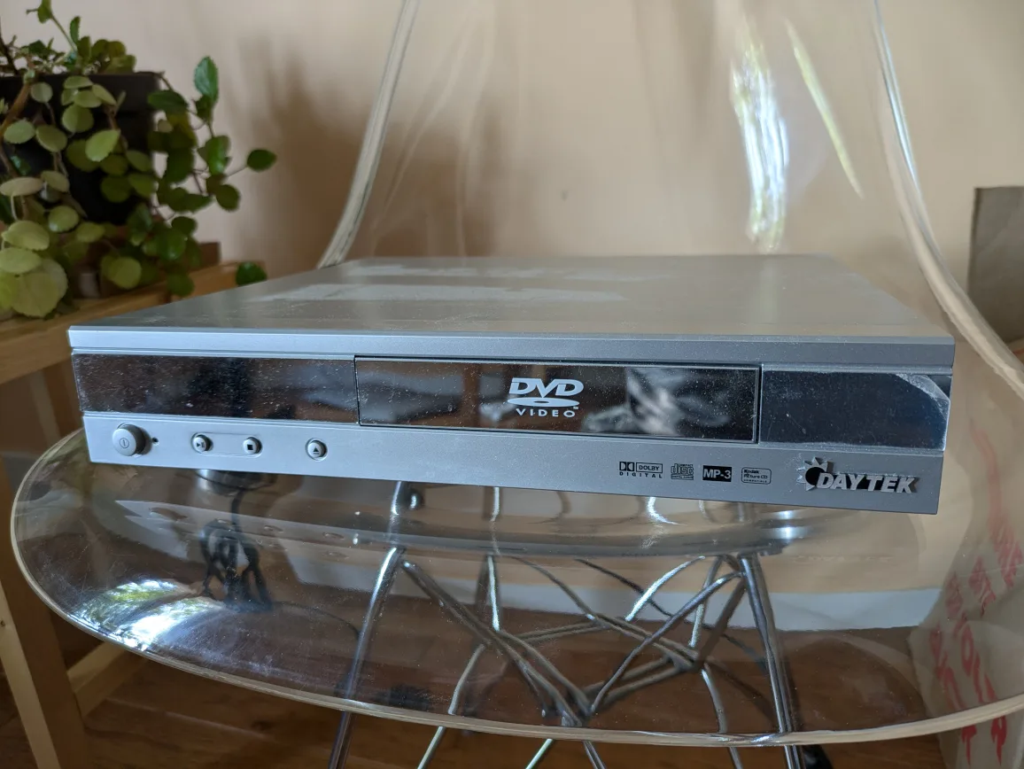 Daytek DVD Player thumbnail