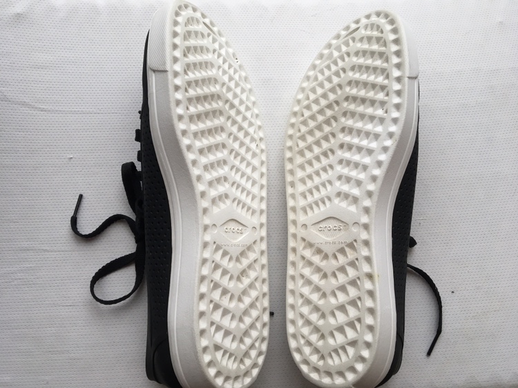 Crocs Men’s Black Sneakers - photo 2