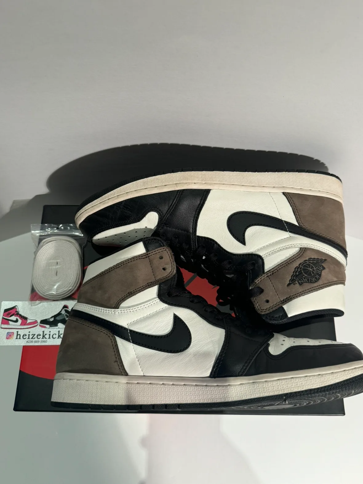 Jordan 1 High Dark Mocha size 10.5 image indicator(6)