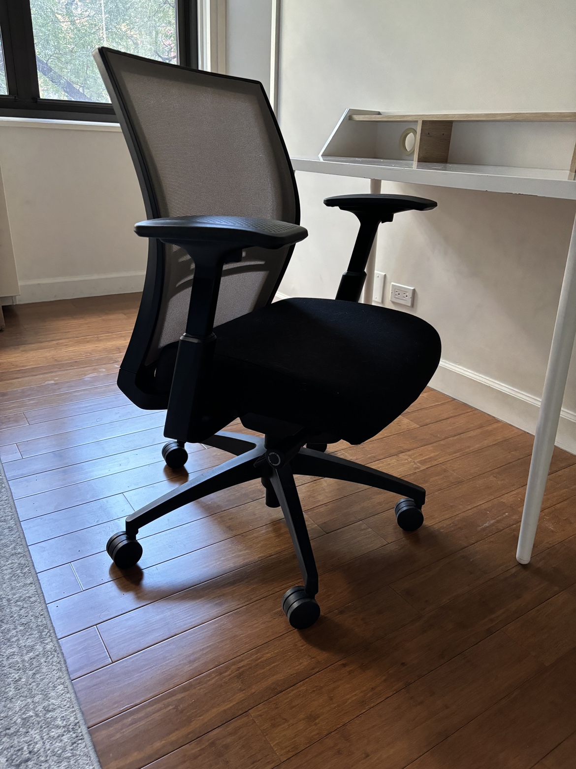 SitOnIt Seating Office Chair