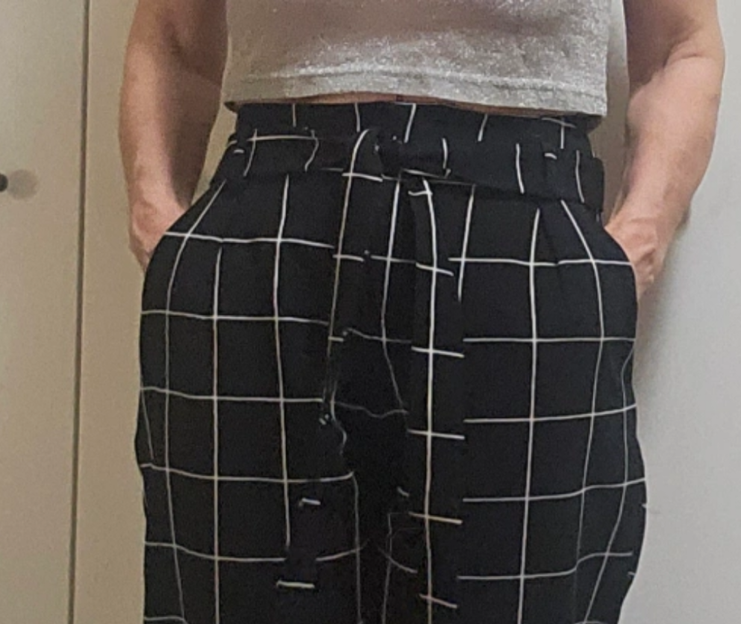 REVAMPED Pants Medium with belt strap
