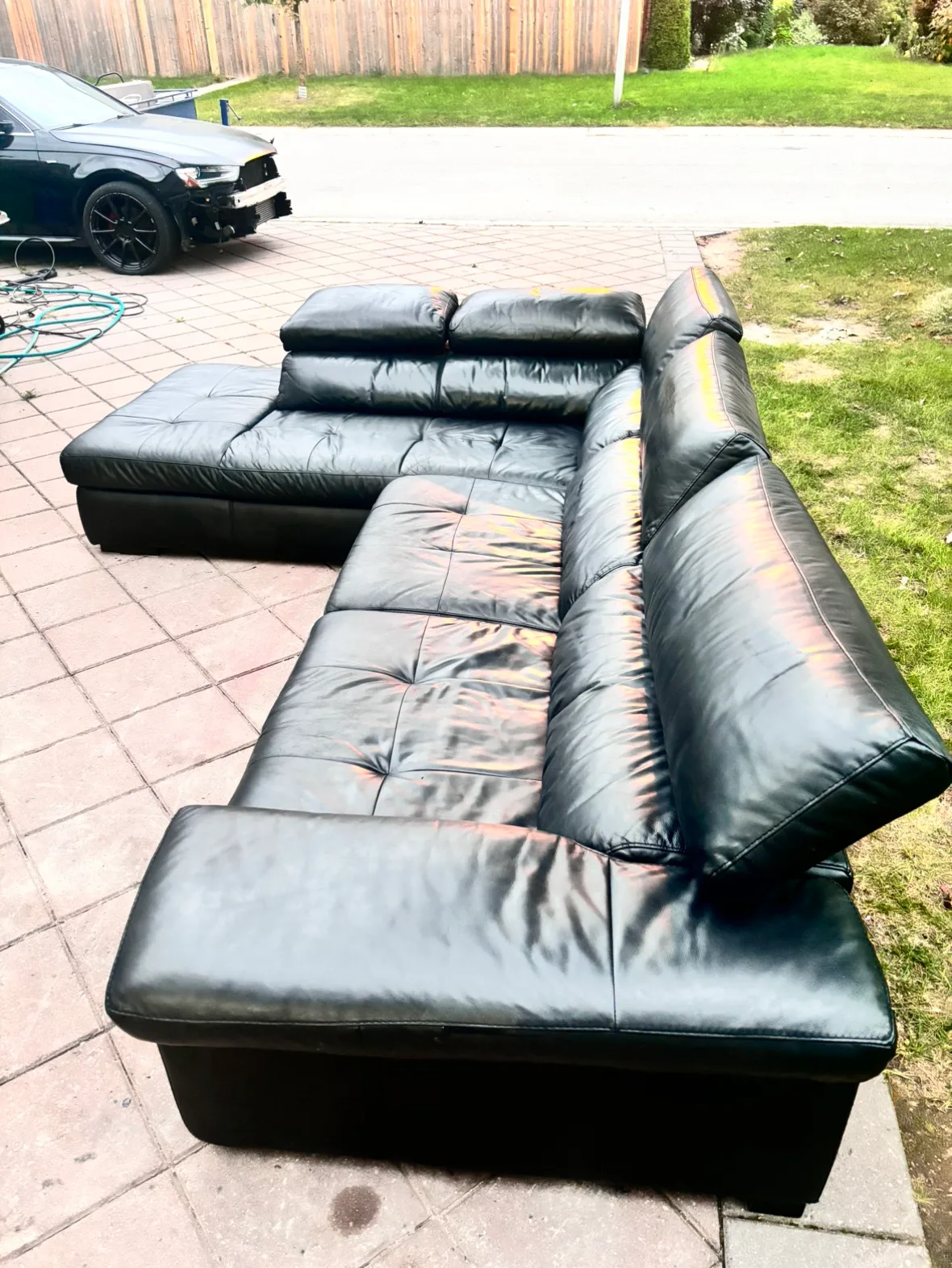 Black Leather Sectional image indicator(2)