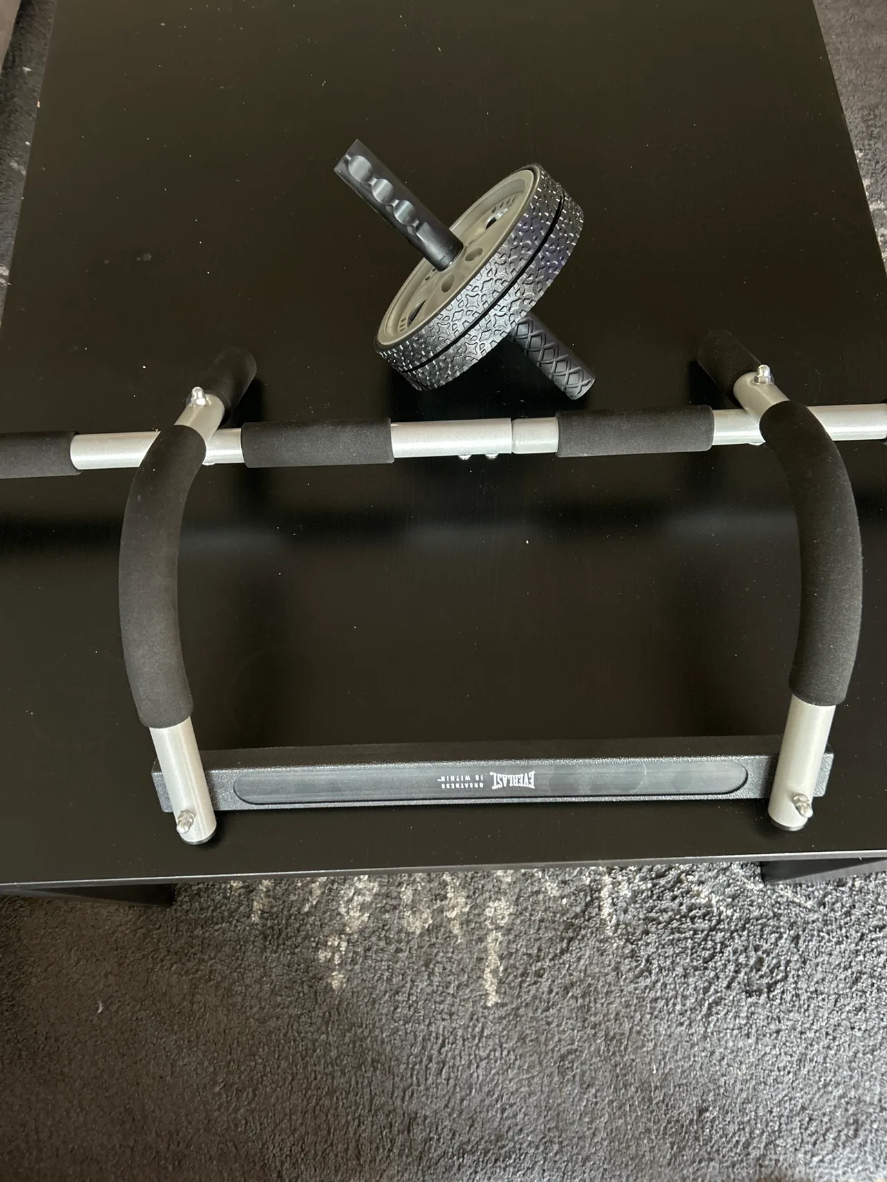 Everlast Pull Up Bar and Wheel thumbnail